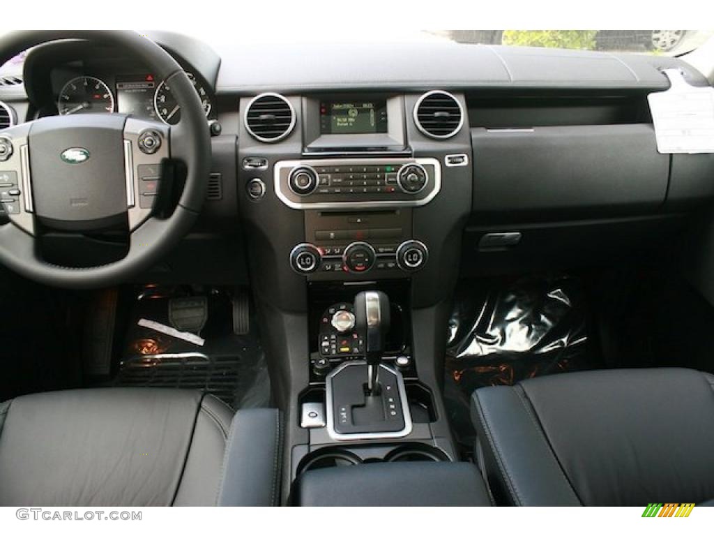 2011 Land Rover LR4 V8 Ebony/Ebony Dashboard Photo #39635946
