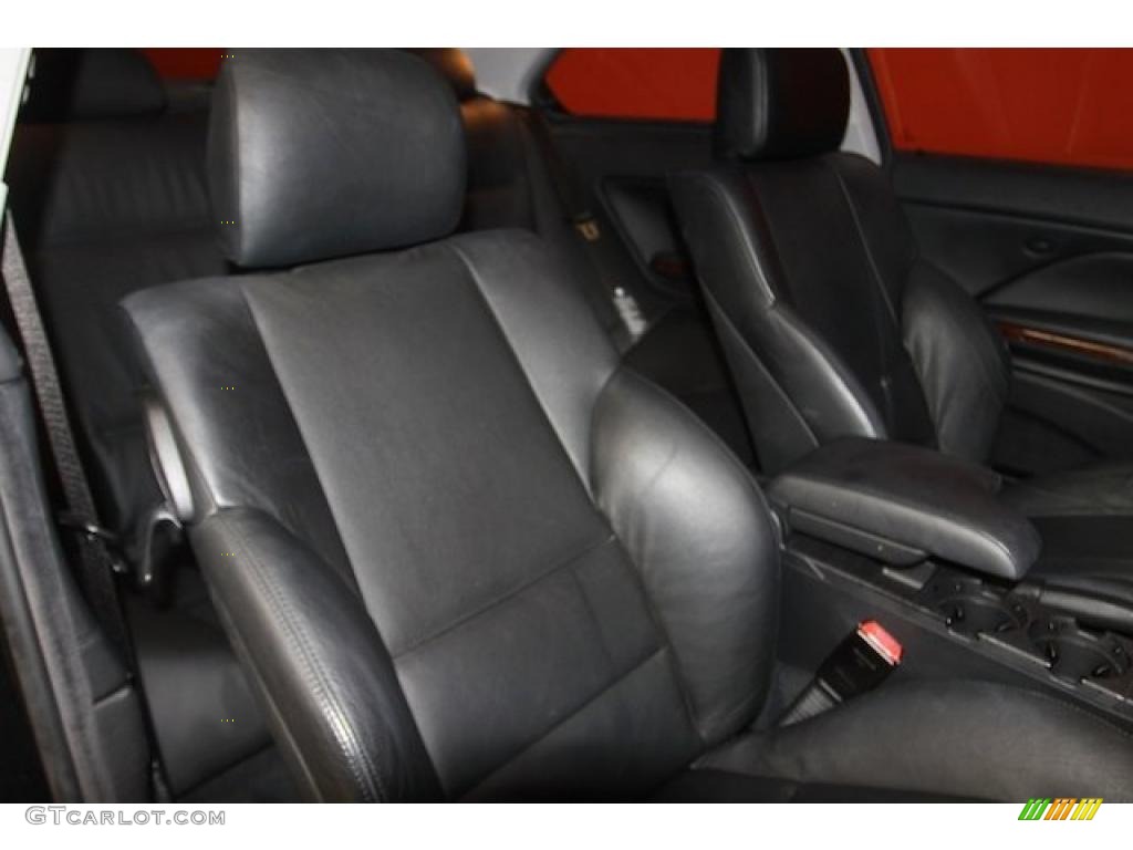 2004 3 Series 330i Coupe - Jet Black / Black photo #5