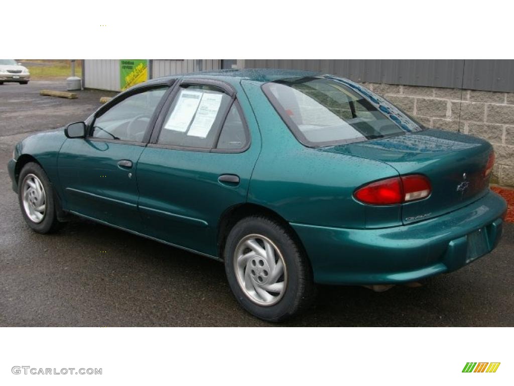 1999 Cavalier Sedan - Green Metallic / Graphite photo #8