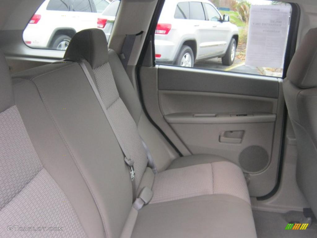 Khaki Interior 2008 Jeep Grand Cherokee Laredo 4x4 Photo #39641927