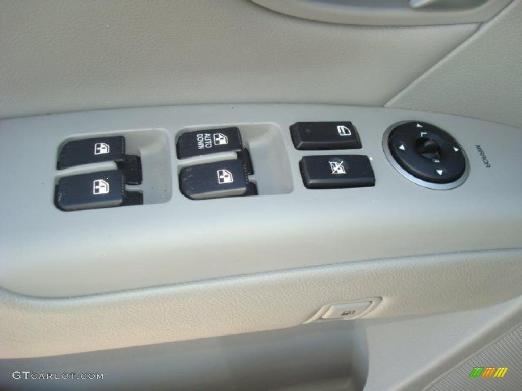 2007 Hyundai Santa Fe Limited Controls Photo #39642071