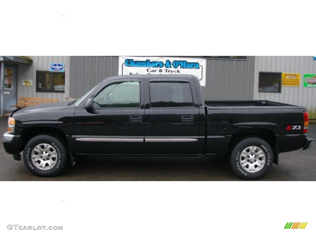 2005 Sierra 1500 Z71 Crew Cab 4x4 - Onyx Black / Dark Pewter photo #2