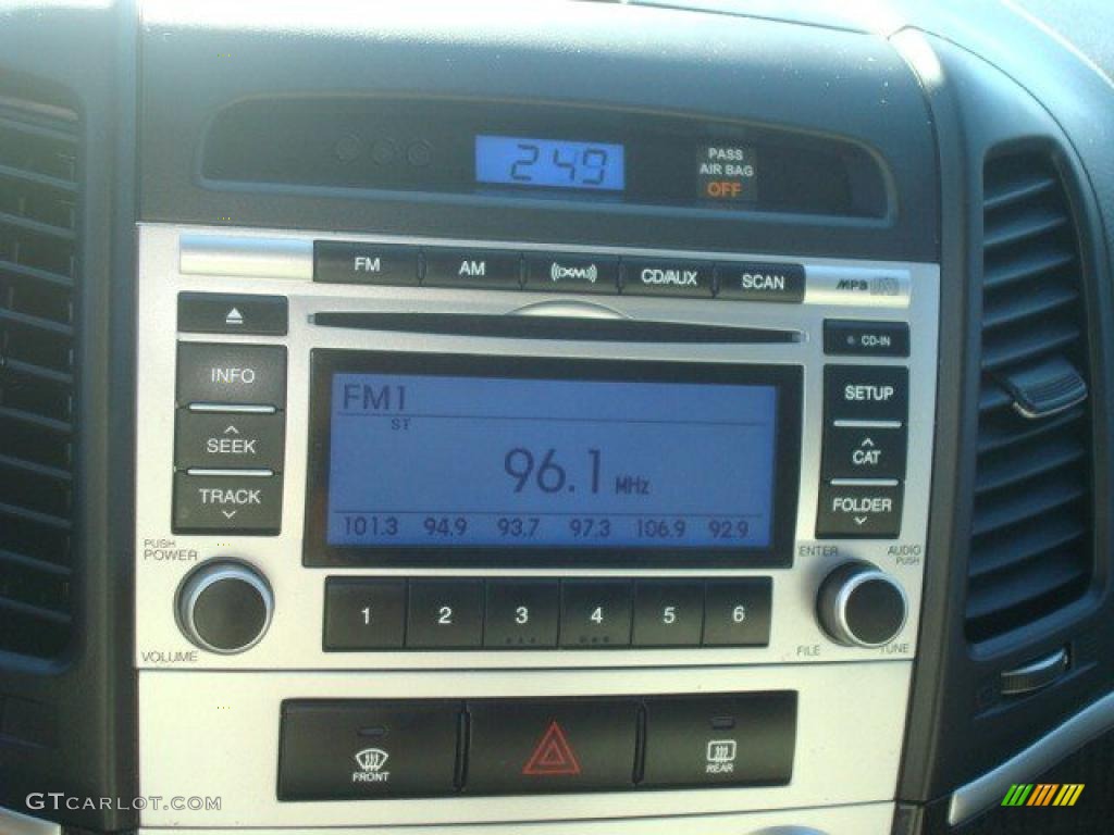2009 Hyundai Santa Fe GLS Controls Photo #39644471