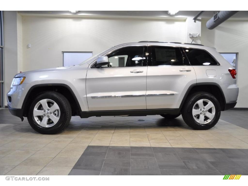 2011 Grand Cherokee Laredo X Package - Bright Silver Metallic / Black photo #1