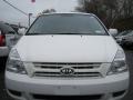 2009 Clear White Kia Sedona LX  photo #17