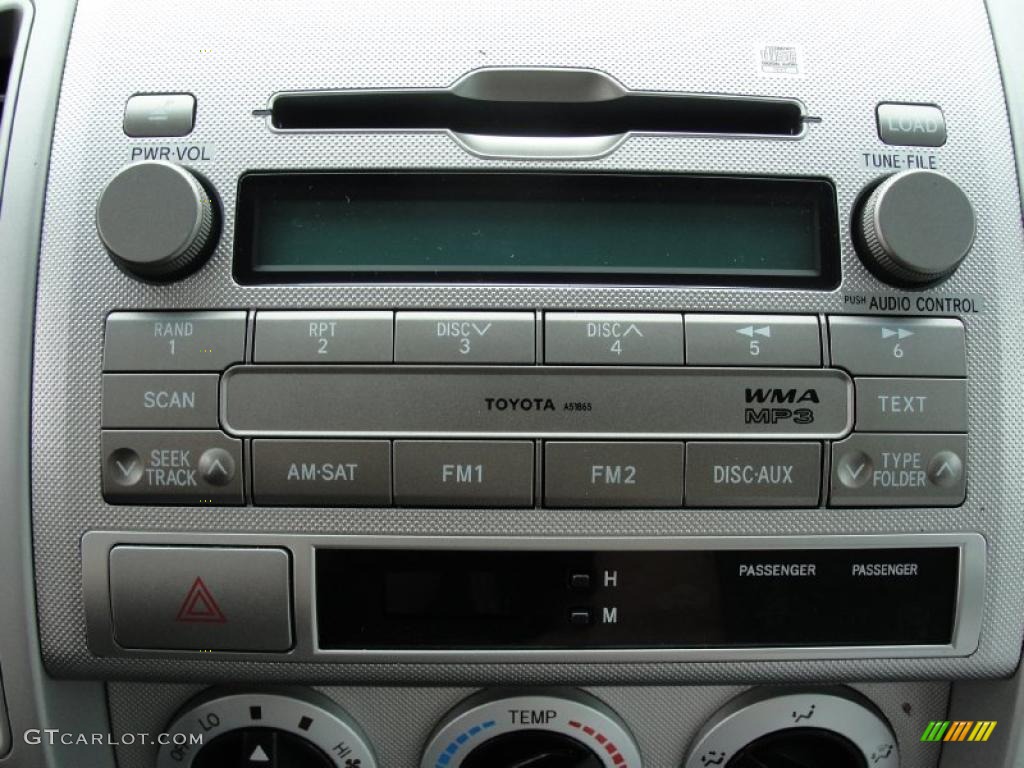 2010 Toyota Tacoma V6 SR5 Double Cab 4x4 Controls Photo #39649104