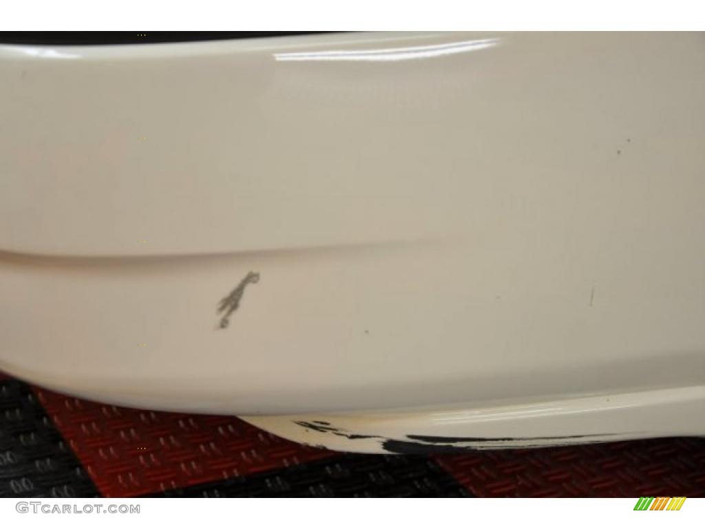 2005 Impala Police - White / Medium Gray photo #19