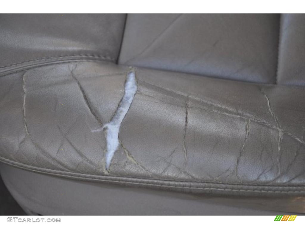 2005 Impala Police - White / Medium Gray photo #20