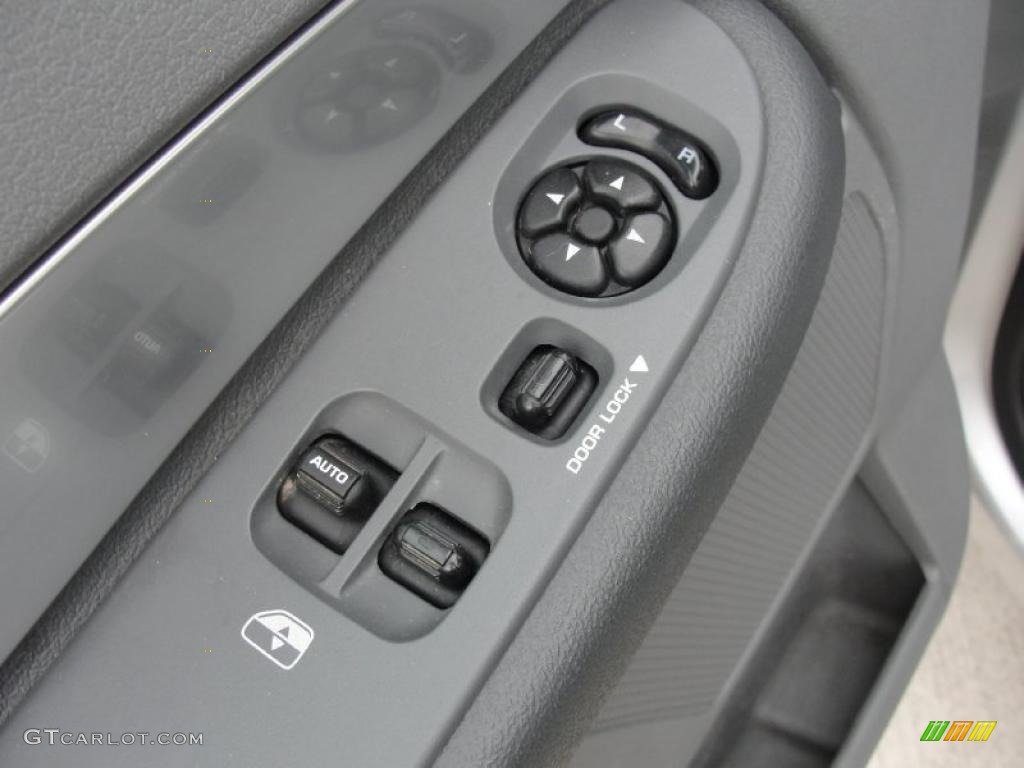 2007 Dodge Ram 3500 SLT Regular Cab 4x4 Dually Controls Photo #39650820