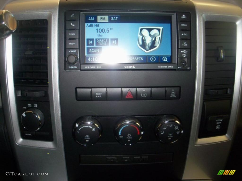2011 Dodge Ram 2500 HD SLT Outdoorsman Crew Cab 4x4 Controls Photo #39651076