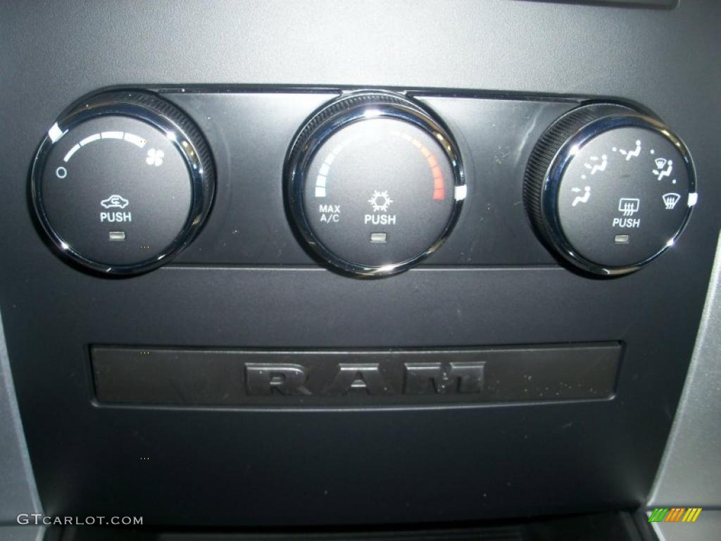 2011 Dodge Ram 2500 HD SLT Outdoorsman Crew Cab 4x4 Controls Photo #39651108