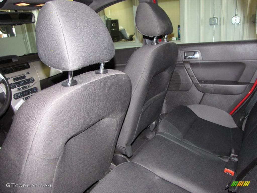 2009 Focus SES Sedan - Sangria Red Metallic / Charcoal Black photo #10
