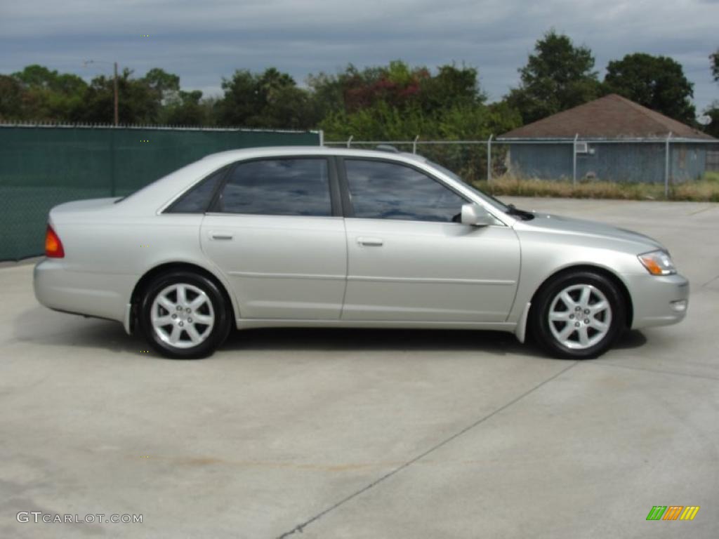 2000 Avalon XLS - Lunar Mist Metallic / Stone photo #2