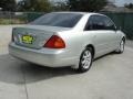 2000 Lunar Mist Metallic Toyota Avalon XLS  photo #3