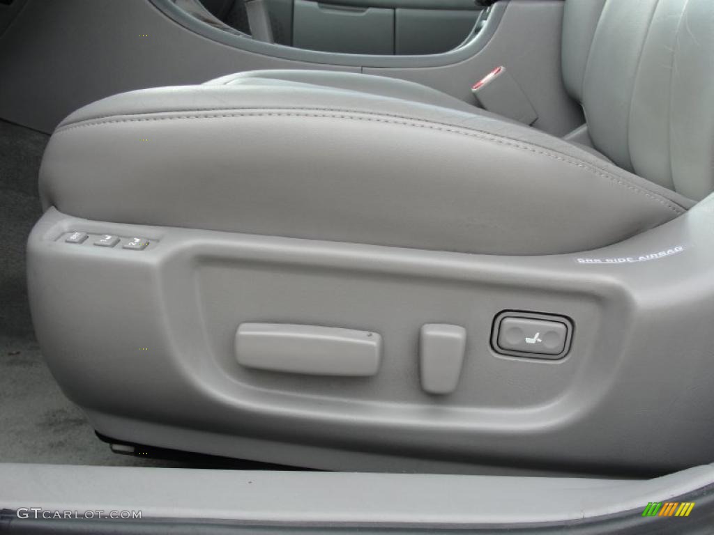 2000 Avalon XLS - Lunar Mist Metallic / Stone photo #40