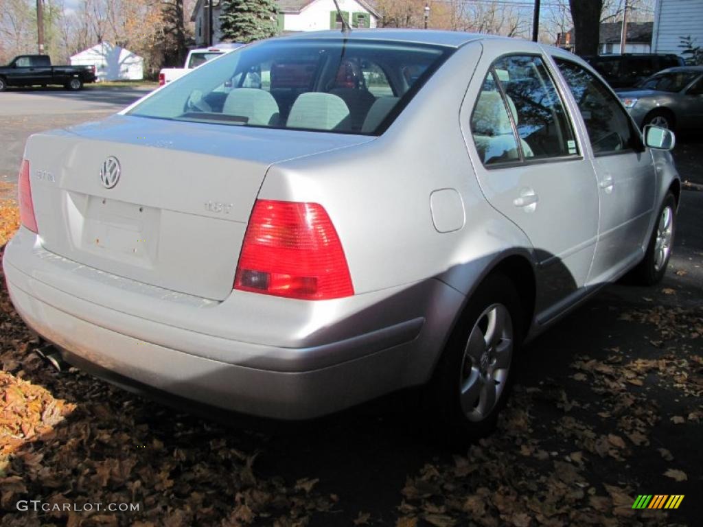 2003 Jetta GLS 1.8T Sedan - Reflex Silver Metallic / Grey photo #2