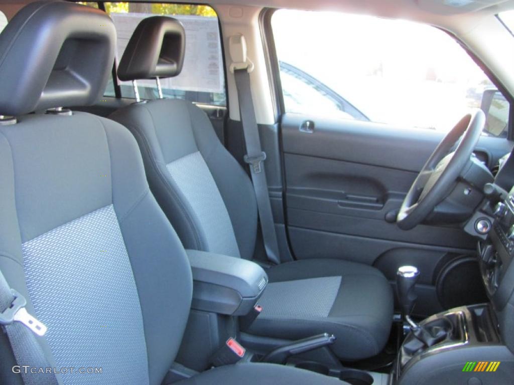 Dark Slate Gray/Medium Slate Gray Interior 2009 Jeep Patriot Sport Photo #39656340