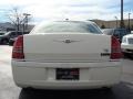 Cool Vanilla - 300 C HEMI Photo No. 6
