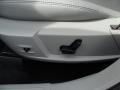 Cool Vanilla - 300 C HEMI Photo No. 10
