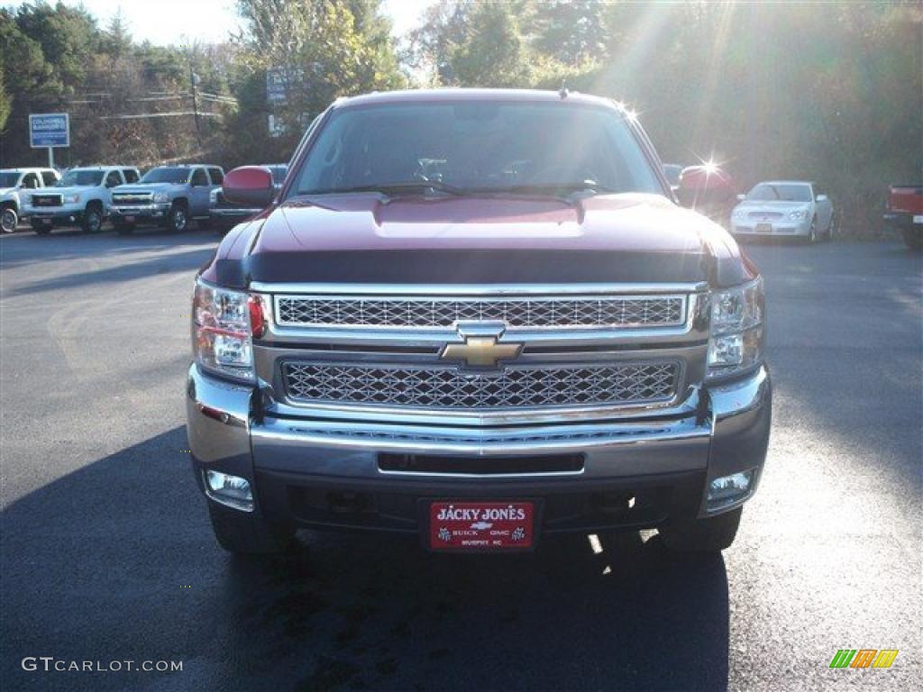 2008 Silverado 2500HD LTZ Crew Cab 4x4 - Victory Red / Ebony Black photo #3