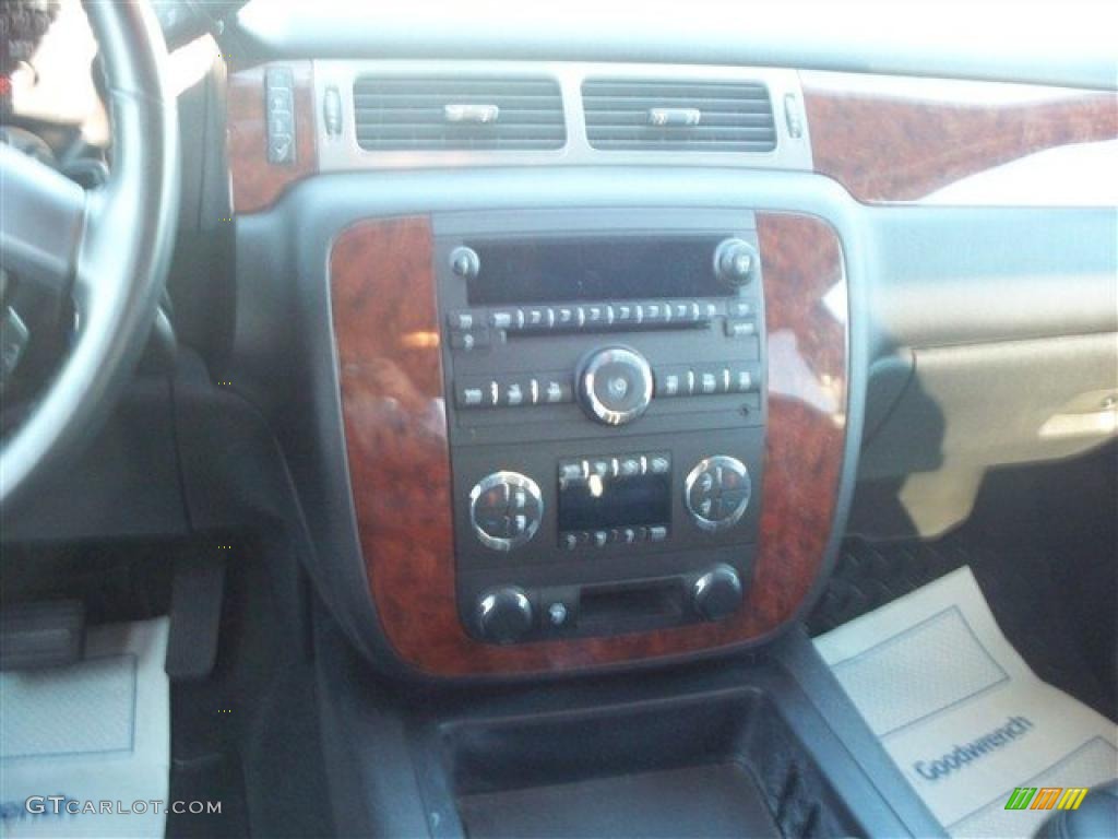 2008 Silverado 2500HD LTZ Crew Cab 4x4 - Victory Red / Ebony Black photo #21