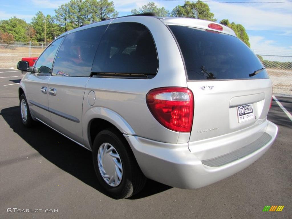 2001 Voyager LX - Bright Silver Metallic / Taupe photo #2