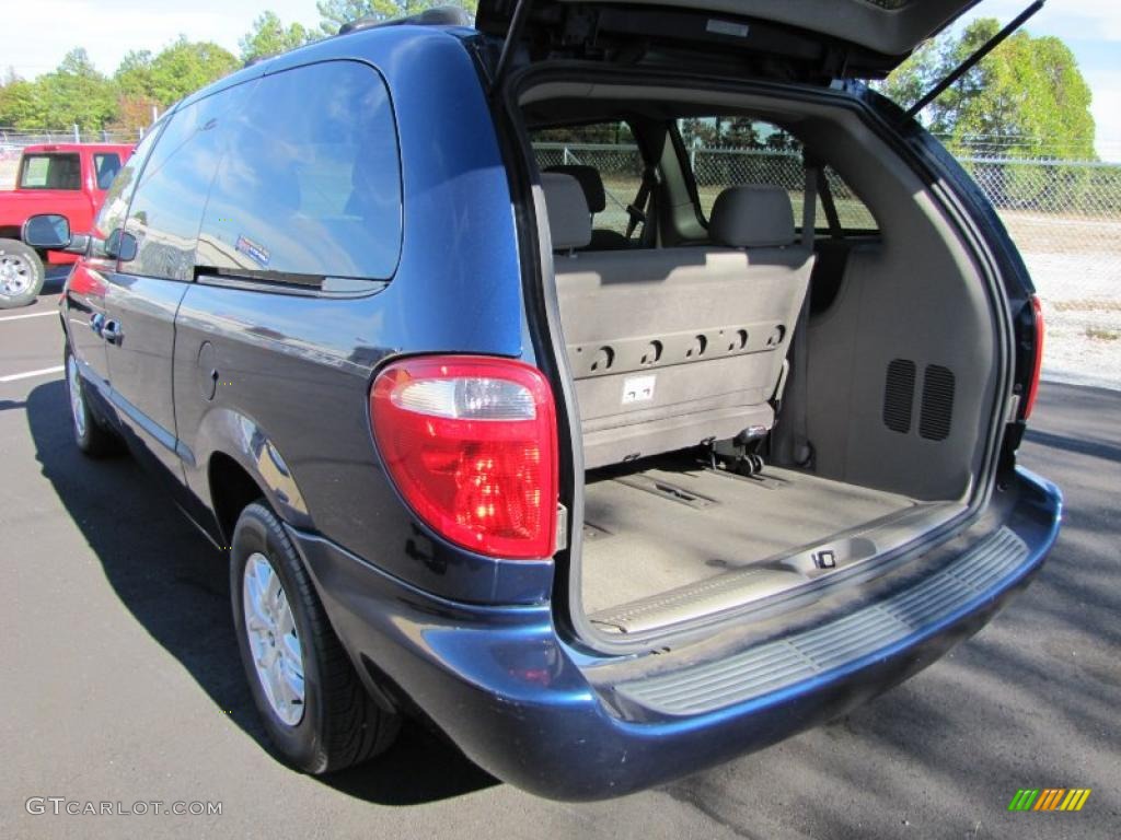 2001 Grand Caravan Sport - Patriot Blue Pearlcoat / Taupe photo #8