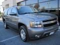Graystone Metallic - Suburban 1500 LT 4x4 Photo No. 2