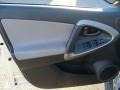 Classic Silver Metallic - RAV4 4WD Photo No. 6