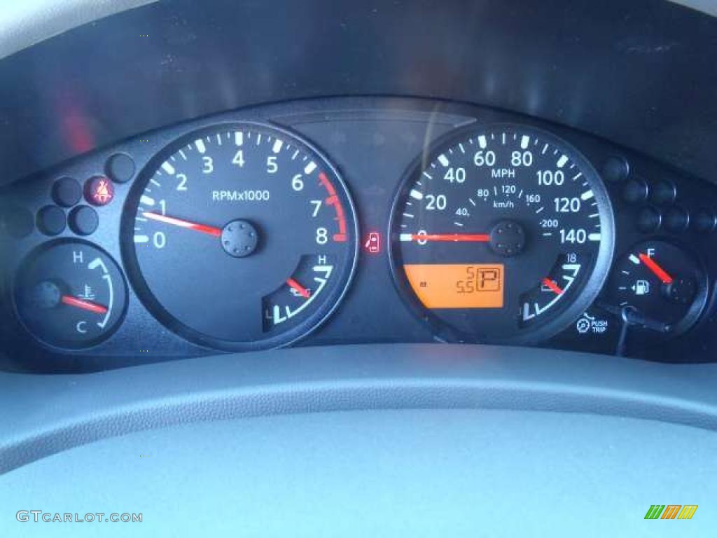 2011 Nissan Frontier SV Crew Cab Gauges Photo #39670183