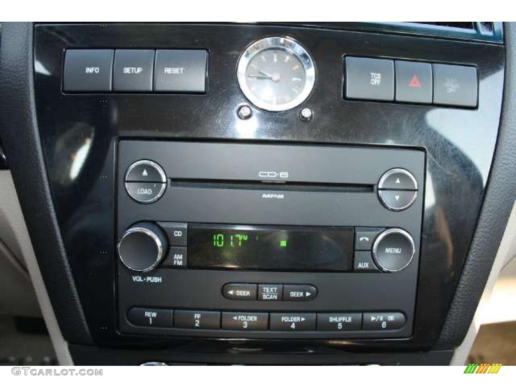 2008 Ford Fusion SEL V6 AWD Controls Photo #39670791
