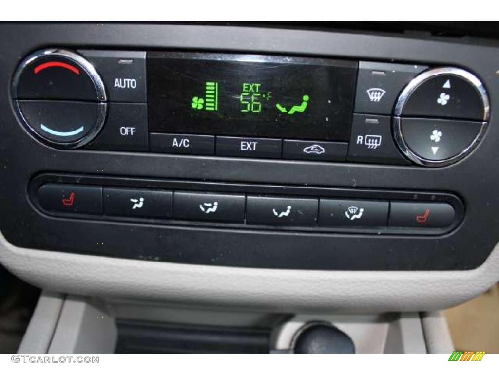 2008 Ford Fusion SEL V6 AWD Controls Photo #39670803