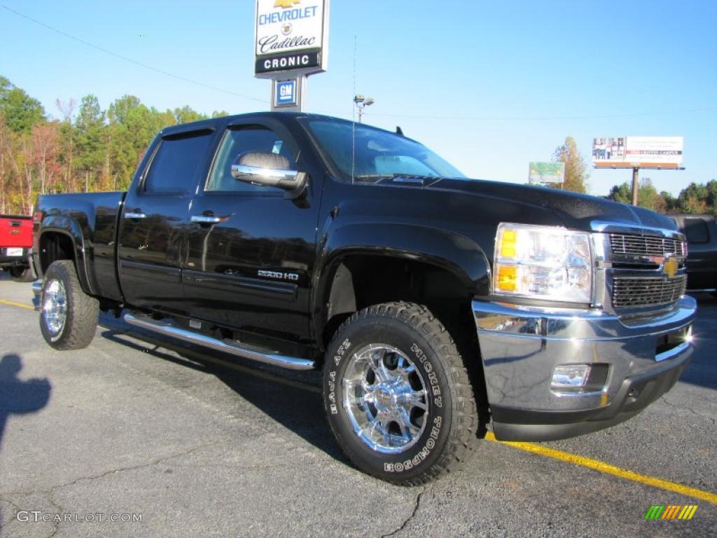 2011 Silverado 2500HD LT Crew Cab 4x4 - Black / Ebony photo #1