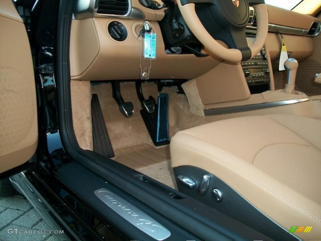 2011 Porsche 911 Carrera 4S Coupe Controls Photo #39676903