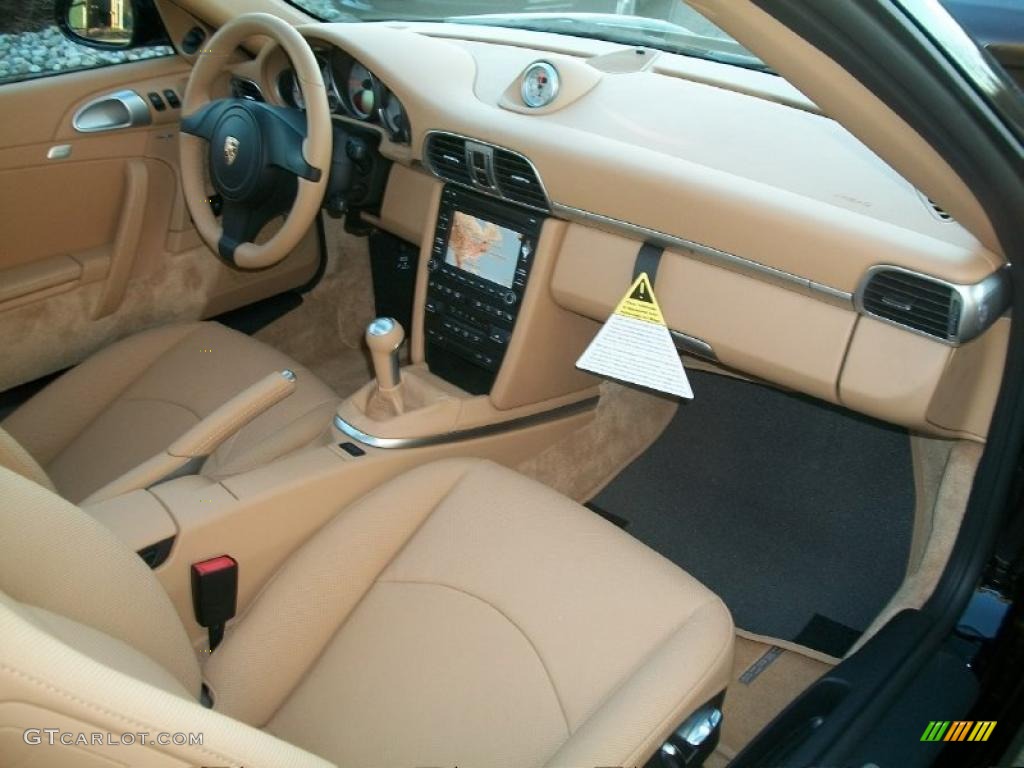 Sand Beige Interior 2011 Porsche 911 Carrera 4S Coupe Photo #39677119