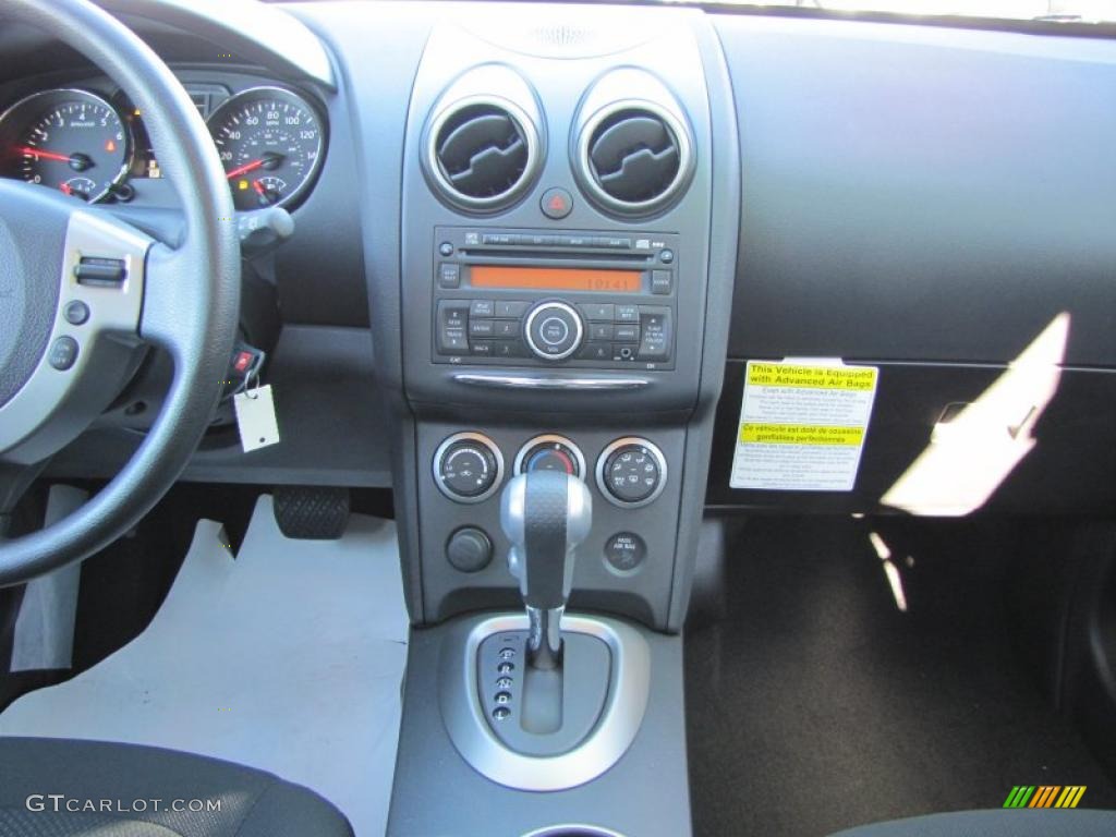 2011 Rogue S - Platinum Graphite / Black photo #14