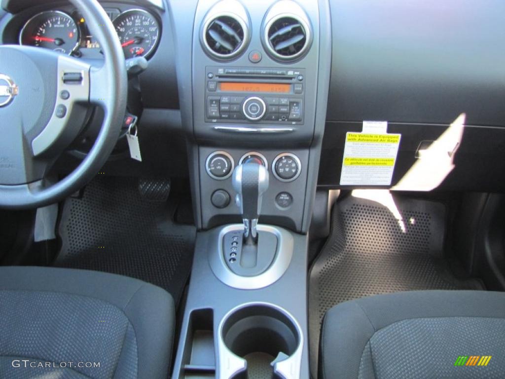 2011 Rogue S - Cayenne Red / Black photo #14