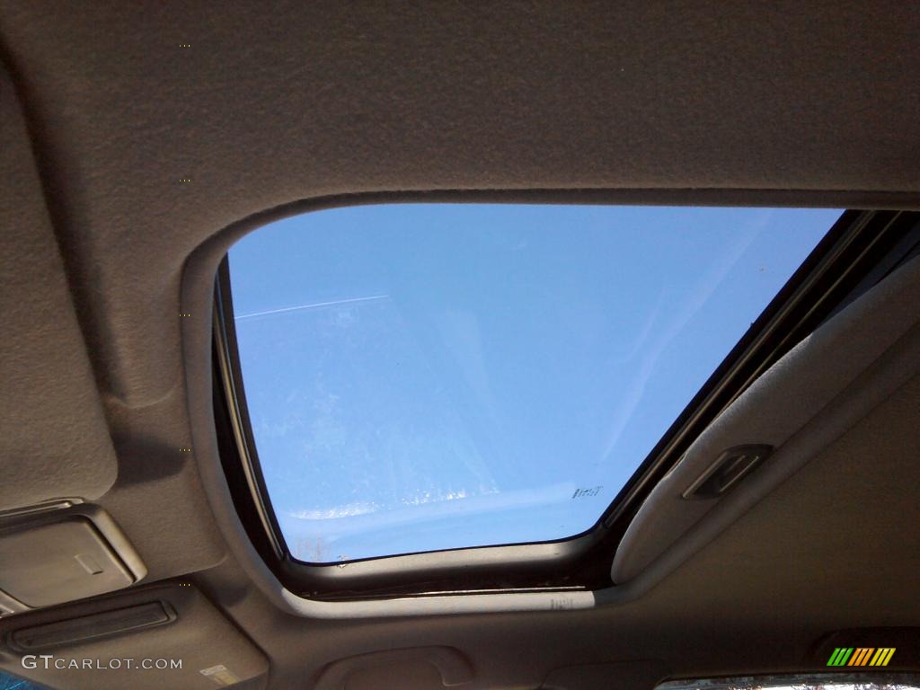 2001 Acura MDX Standard MDX Model Sunroof Photo #39678587