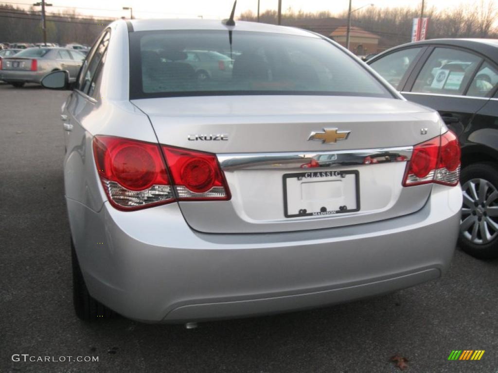 Silver Ice Metallic 2011 Chevrolet Cruze LT Exterior Photo #39681347