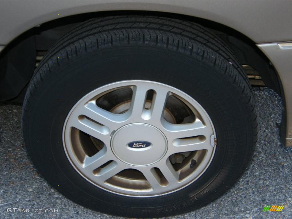 2004 Ford Freestar SEL Wheel Photo #39683235