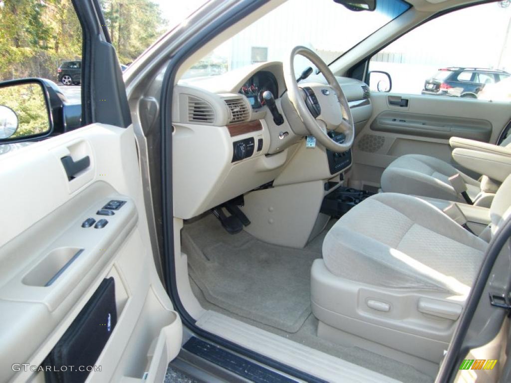 Pebble Beige Interior 2004 Ford Freestar SEL Photo #39683247