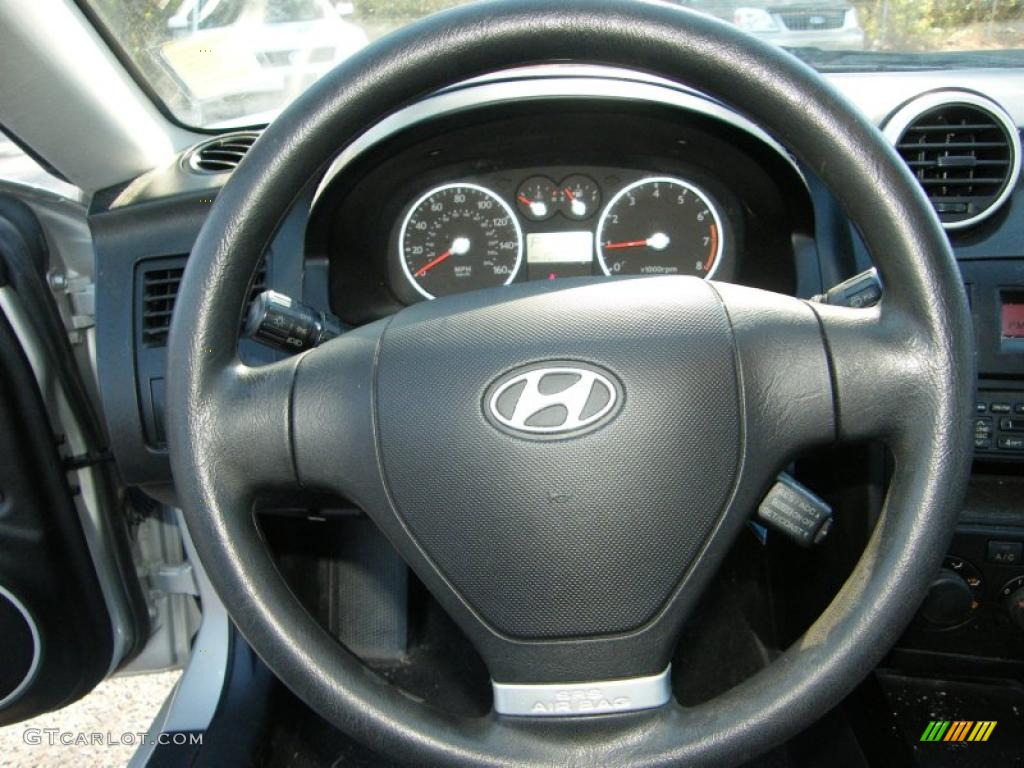 2006 Hyundai Tiburon GS Black Steering Wheel Photo #39683871