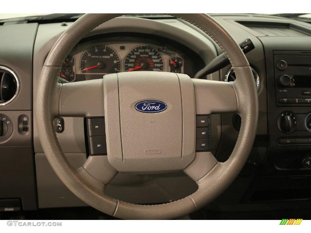 2007 Ford F150 XLT SuperCab 4x4 Medium/Dark Flint Steering Wheel Photo #39685455