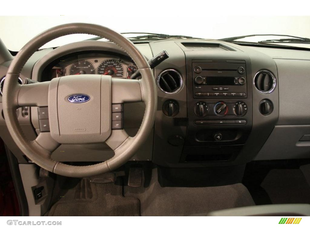 2007 Ford F150 XLT SuperCab 4x4 Medium/Dark Flint Dashboard Photo #39685567