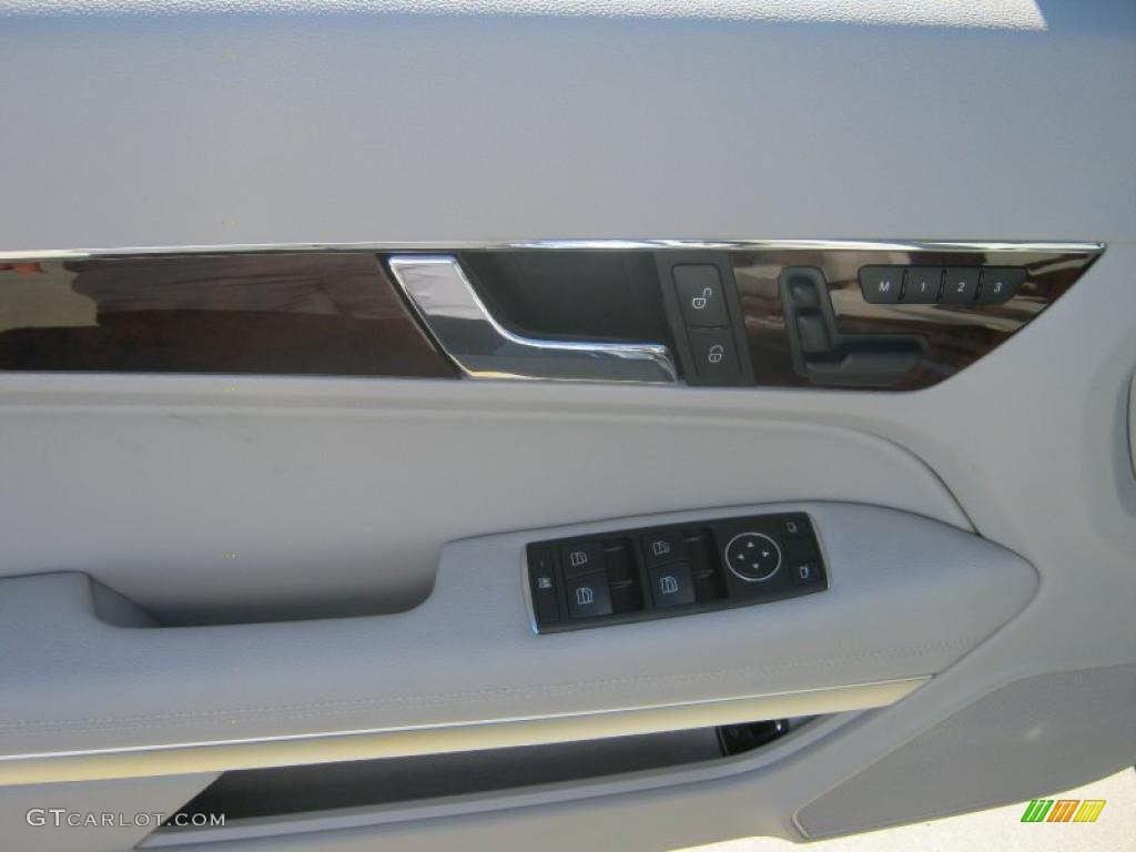 2011 Mercedes-Benz E 350 Coupe Ash/Dark Grey Door Panel Photo #39685767