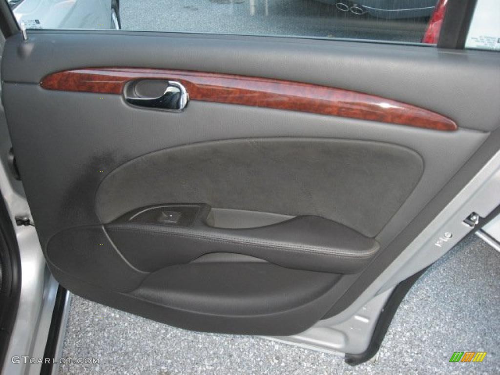 2010 Buick Lucerne CXL Special Edition Ebony Door Panel Photo #39688223