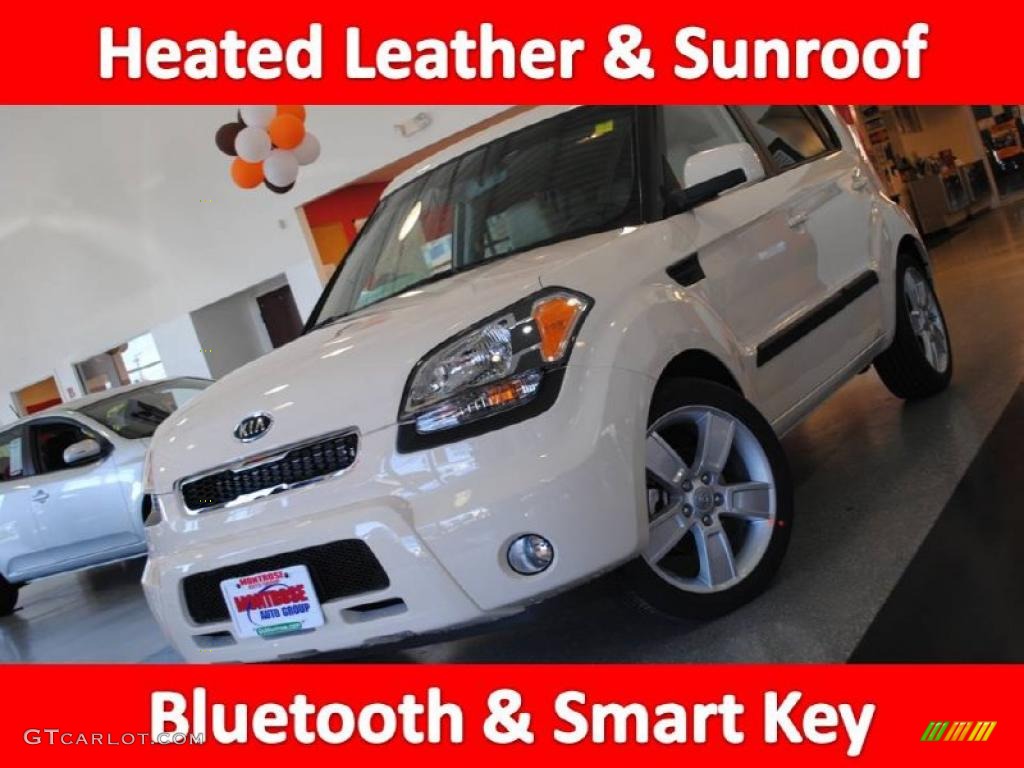 Dune Beige Kia Soul