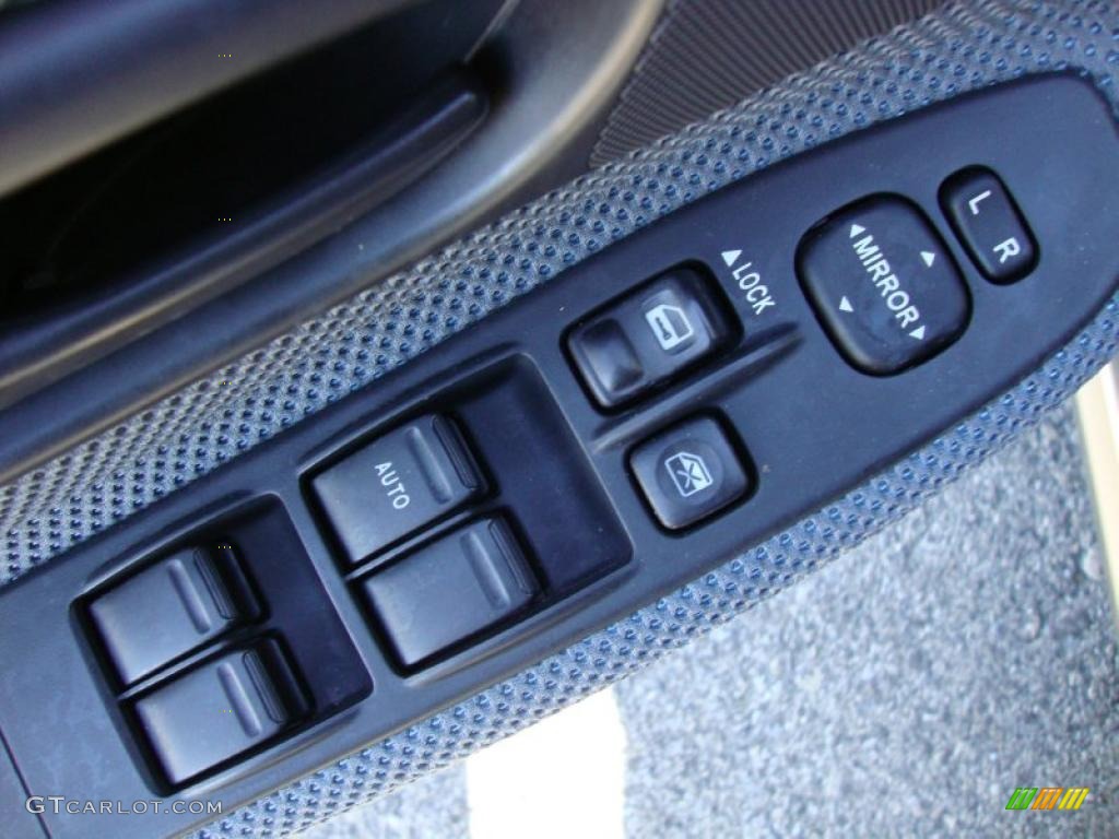 2007 Subaru Impreza Outback Sport Wagon Controls Photo #39689211