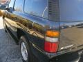 2004 Dark Blue Metallic Chevrolet Tahoe LS  photo #10