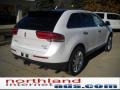 2011 White Platinum Tri-Coat Lincoln MKX AWD  photo #2